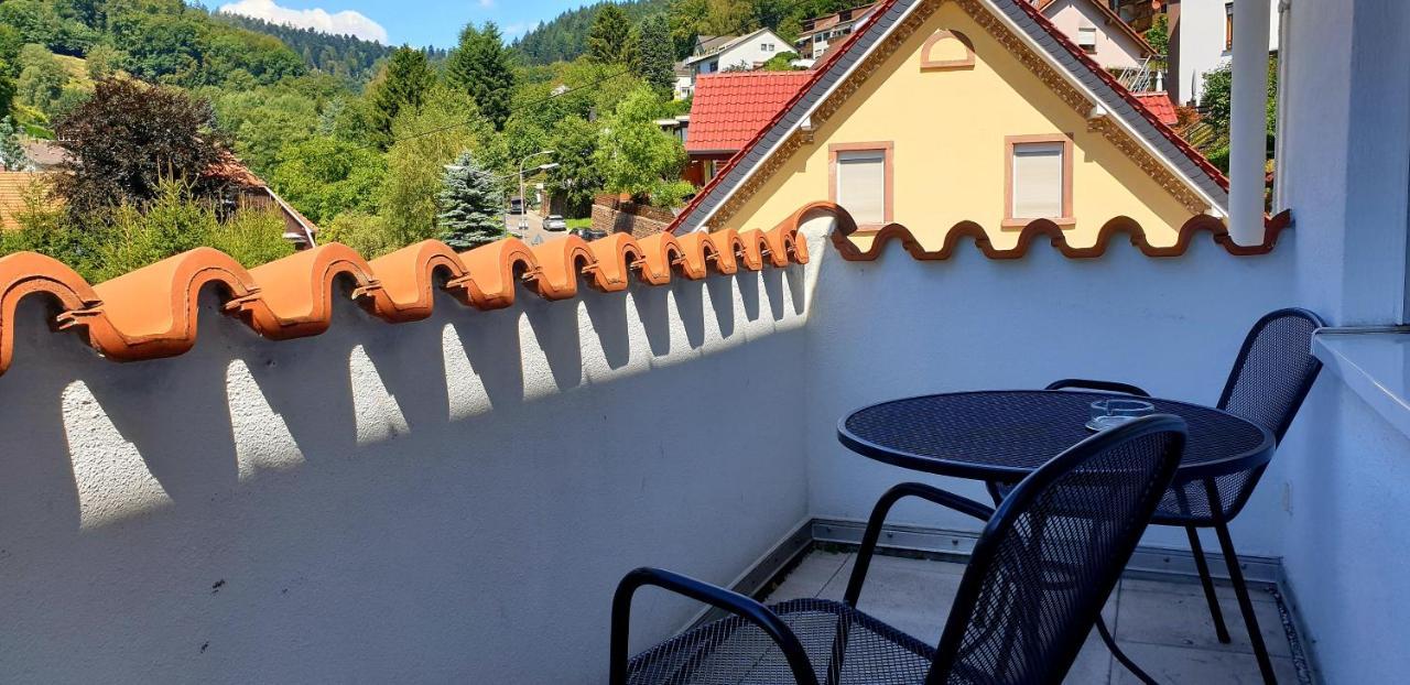 Apartmenthaus "Zum Lowen" Heidelberg - Ziegelhausen Buitenkant foto