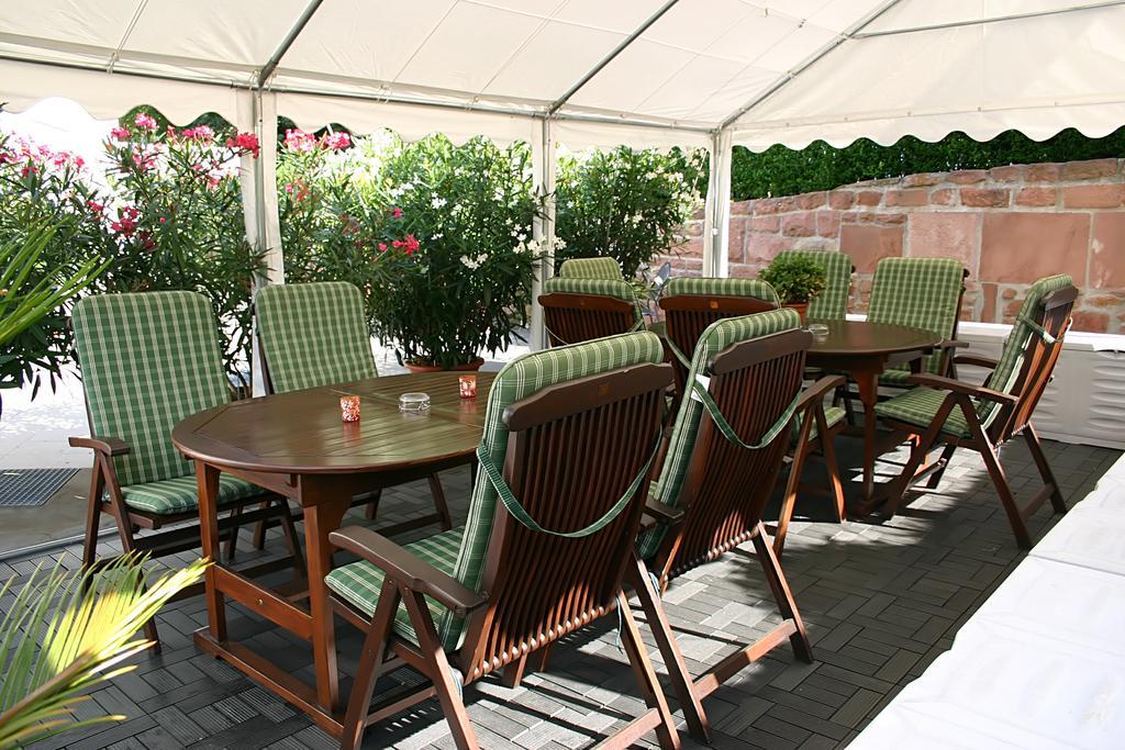 Apartmenthaus "Zum Lowen" Heidelberg - Ziegelhausen Buitenkant foto