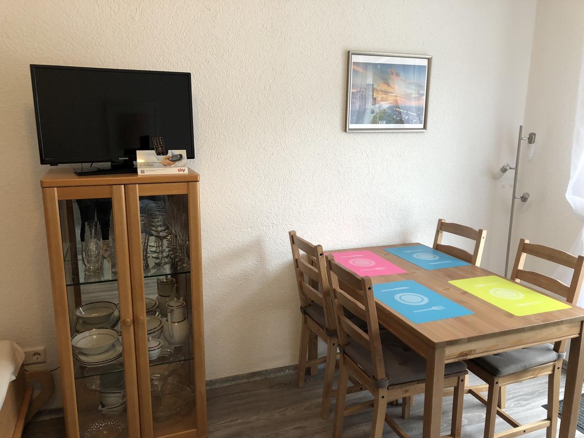Apartmenthaus "Zum Lowen" Heidelberg - Ziegelhausen Buitenkant foto